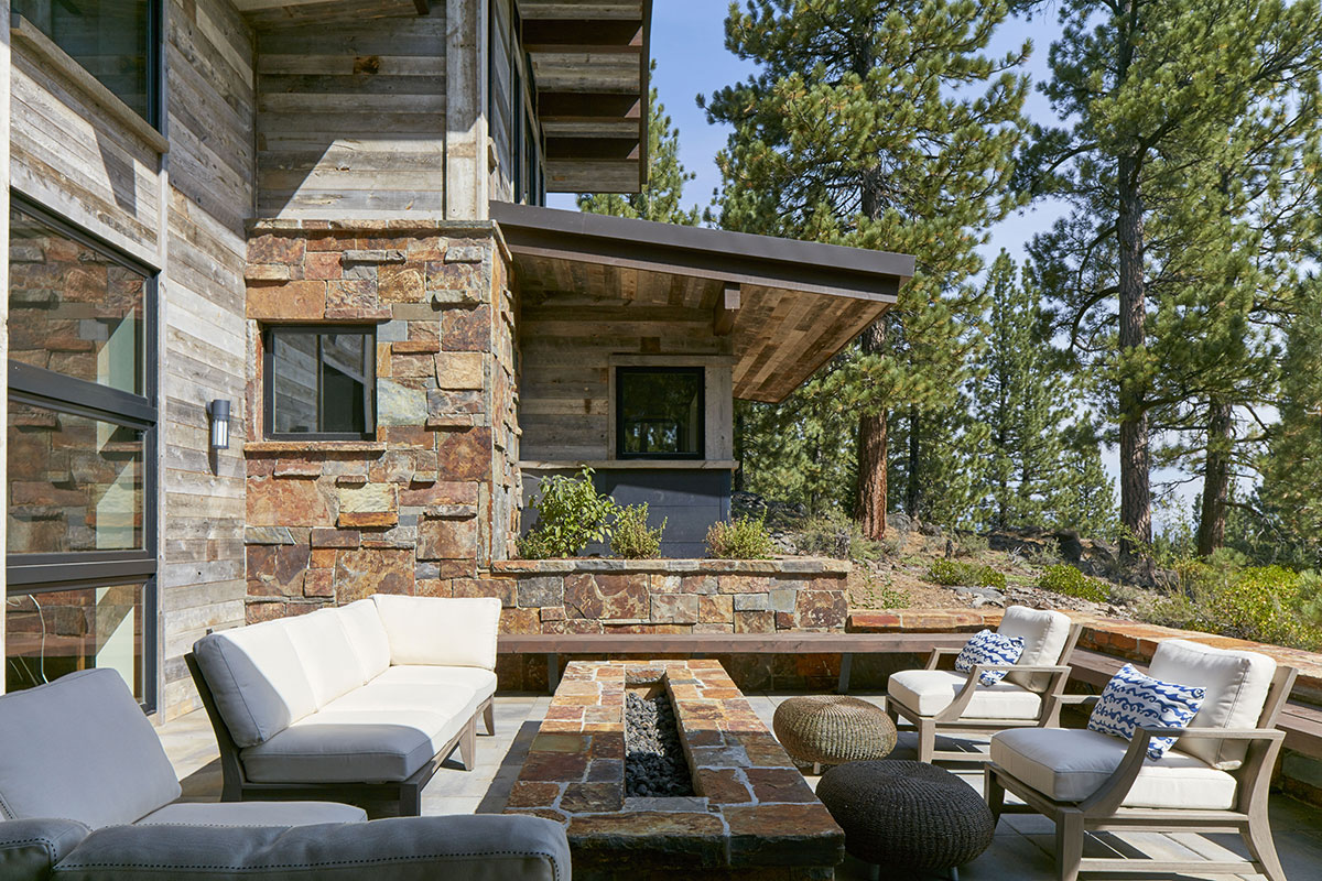 Walton_AE_Lahontan_Hse-08