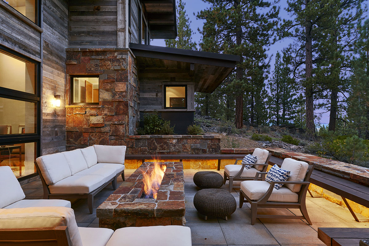 Walton_AE_Lahontan_Hse-12
