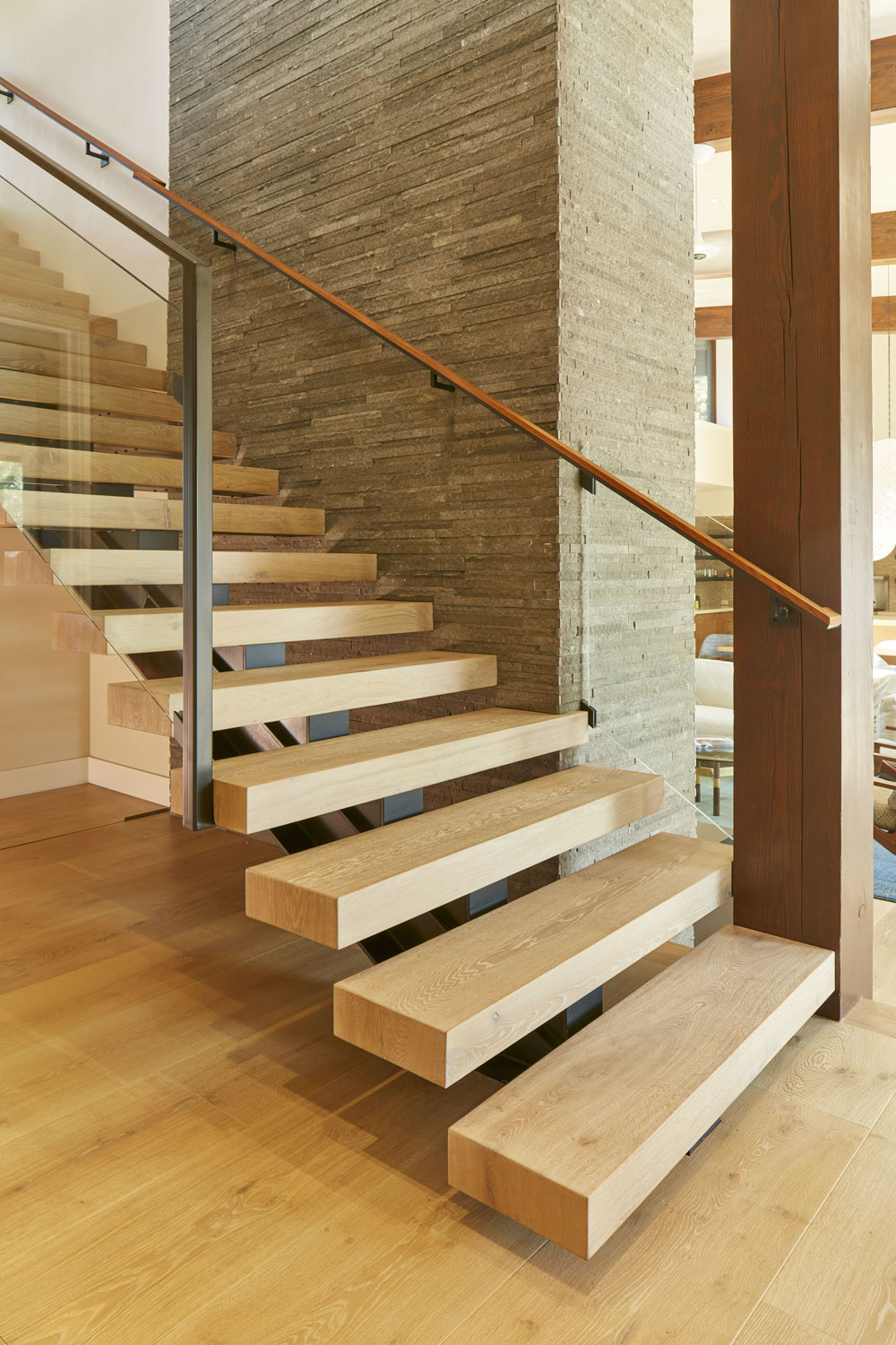 Walton_AE_Lahontan_Hse-26